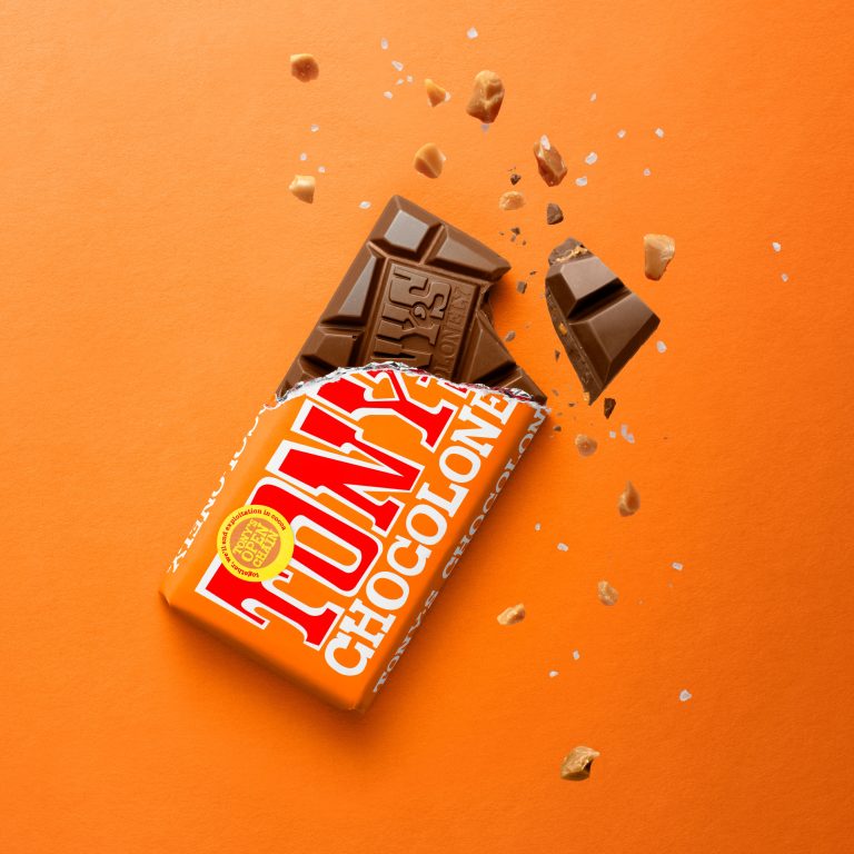 10P0608_tonyschocolonely_caramel-seasalt_1-1