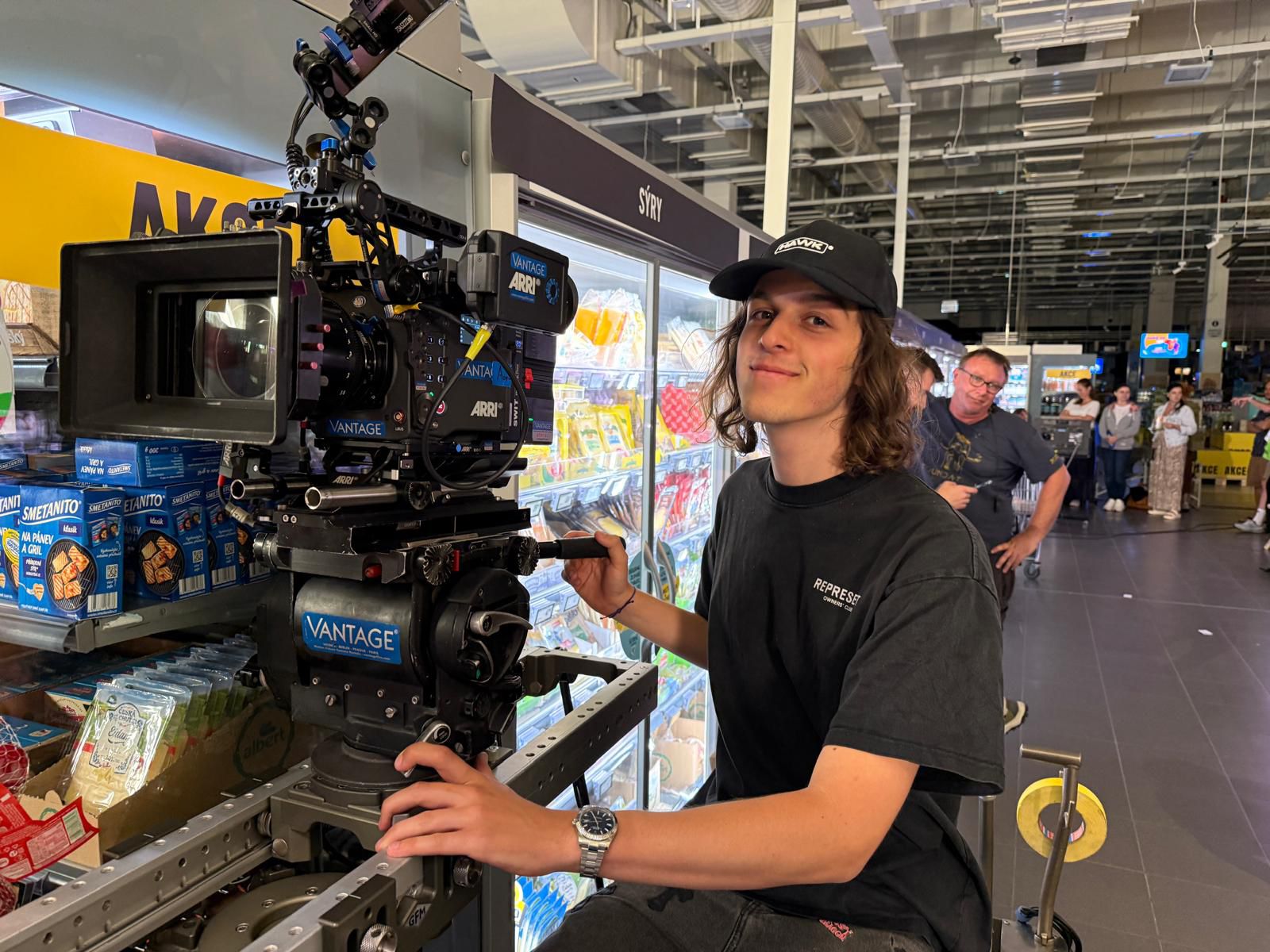 1b068648-6890-4f5e-8b5f-26f10f7d093a